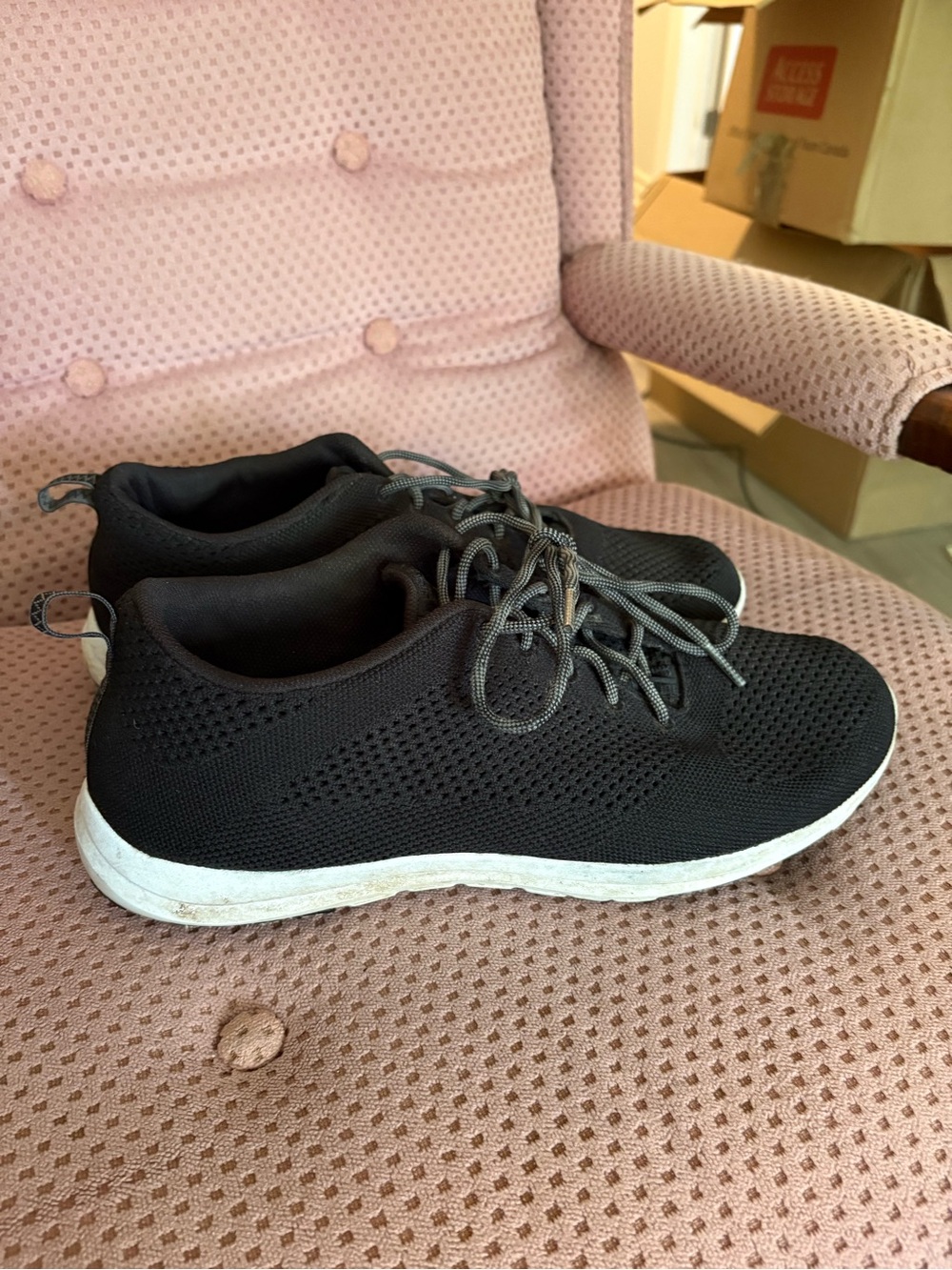 L.L. Bean Lightweight Black Knit Lace-Up Comfort Sneakers